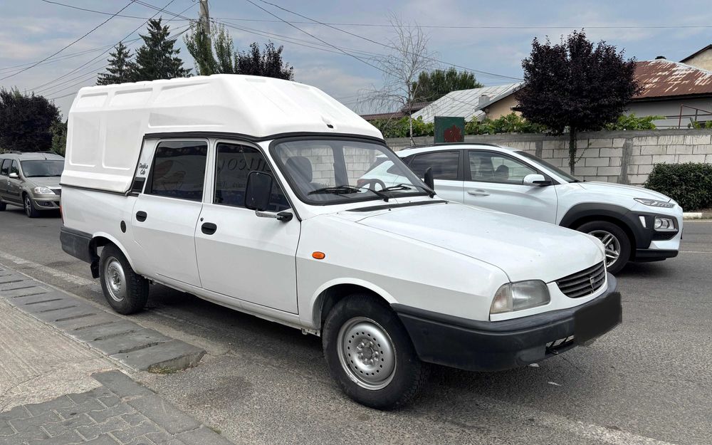 Dacia Double Cab 1.6 cu doar 5900km