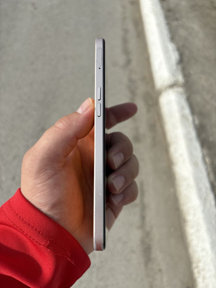 Oppo reno7 Сатамын