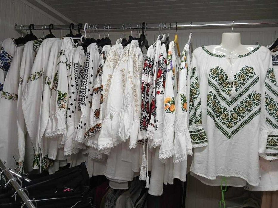 lichidare de stoc – ii tradiționale cusute la mașină