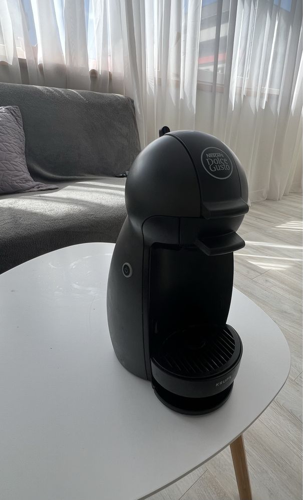 Aparat de cafea Dolce Gusto Krups