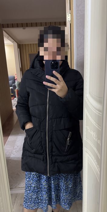 Продам куртку женскую