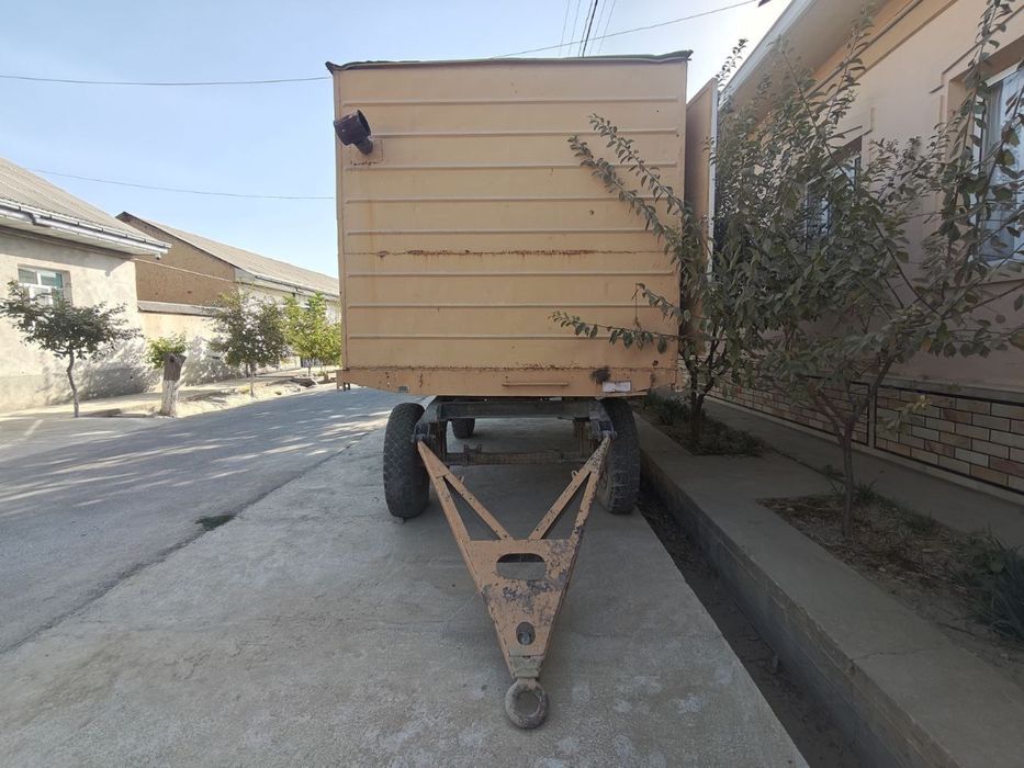 Vagon sotiladi holati yaxshi rasmda kurin turibdi