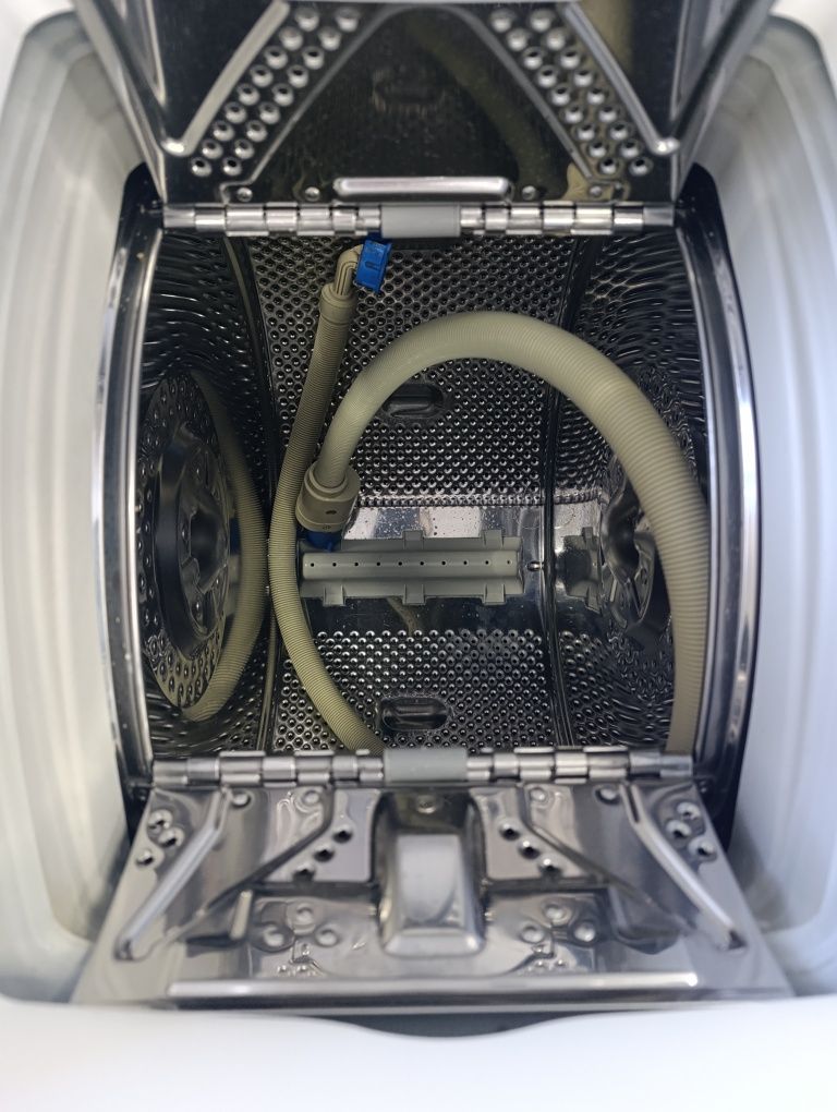 Пералня SIEMENS IQ 500 A+++ със горно отваряне