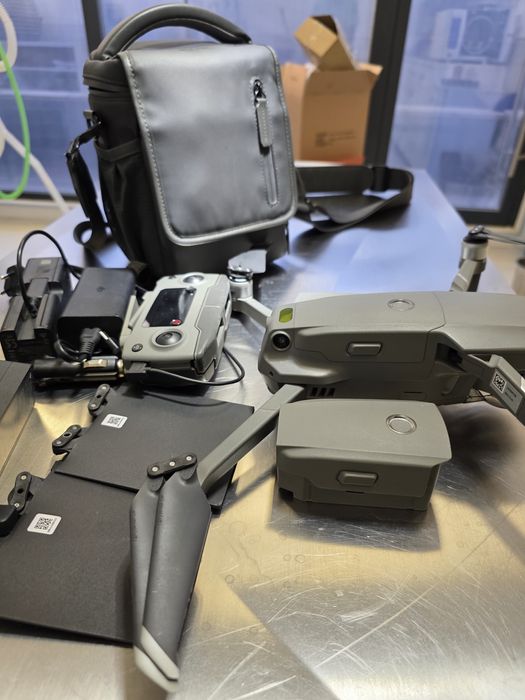 DJI Mavic 2 pro fly more combo