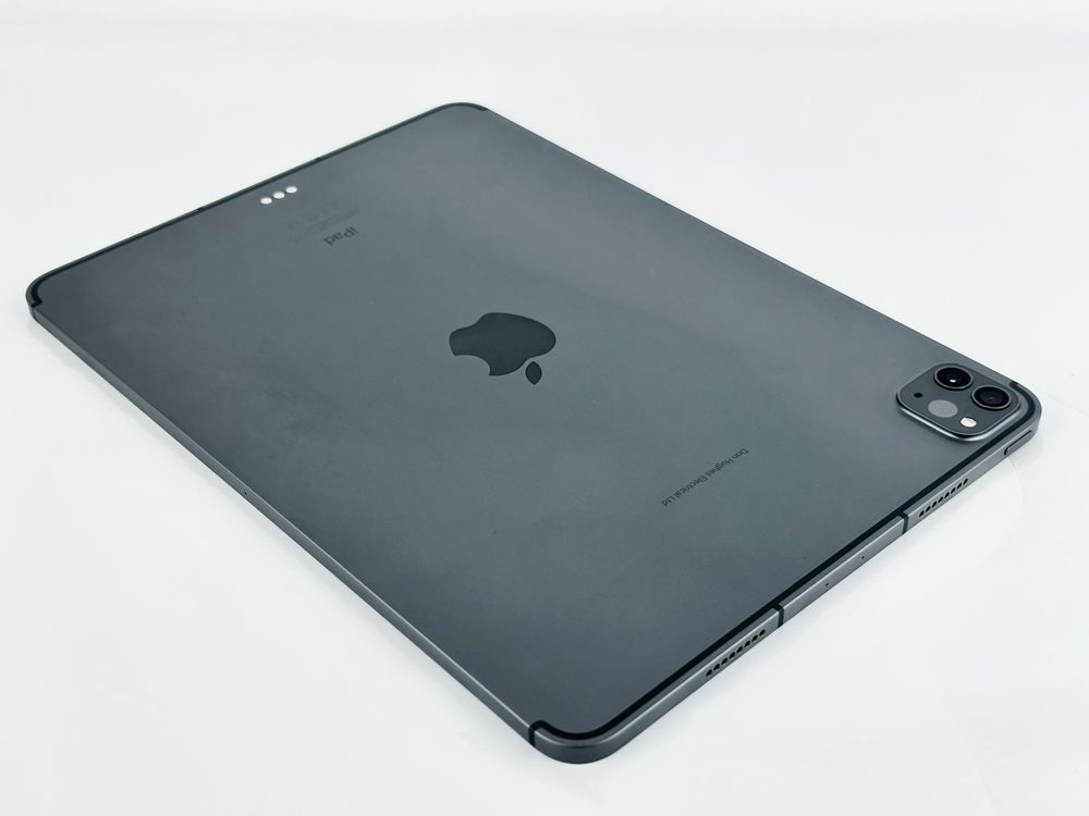 Apple iPad Pro M1 11-inch 3rd Gen 128GB Cellular Перфектен! Гаранция!