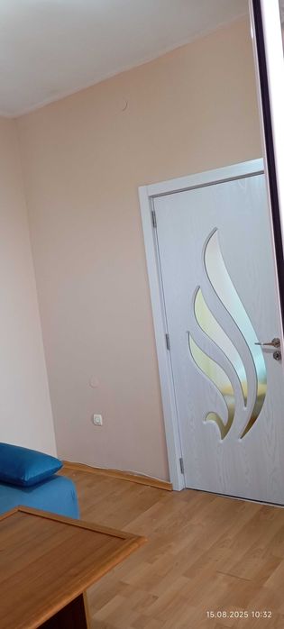 Продавам двустаен апартамент