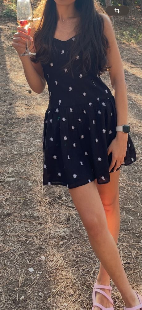 Рокля Zara,Дънки Zara,рокля Sinsay,панталонки Zara,сетче H&M
