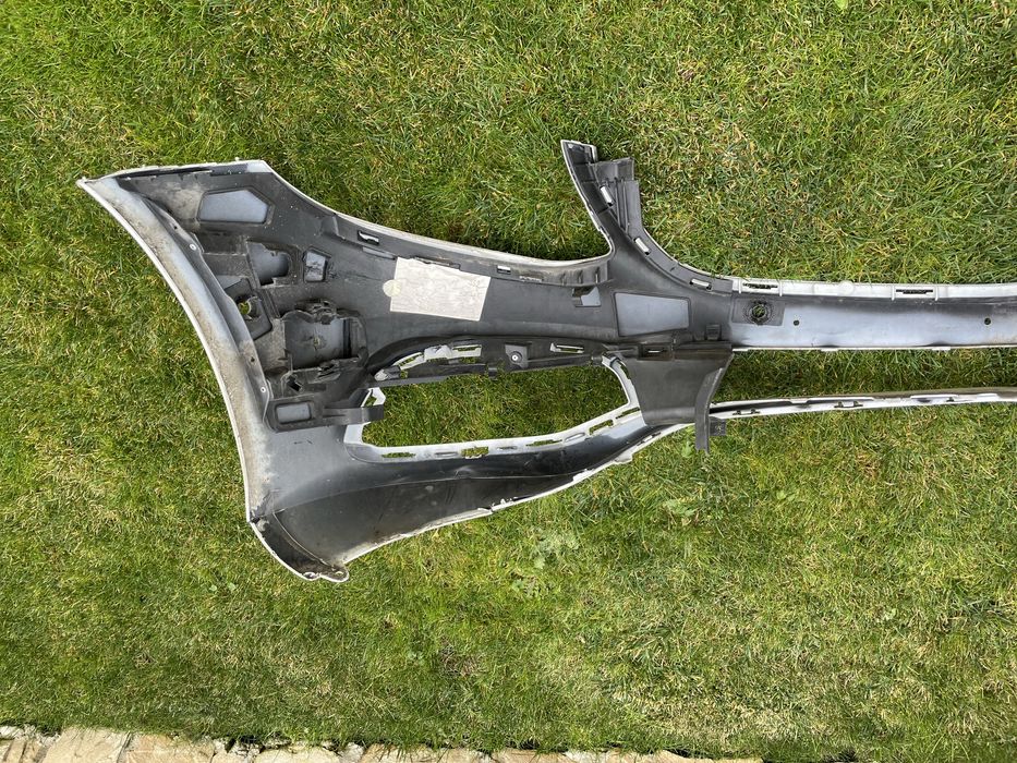 Броня предна за мерцедес Е класа W213