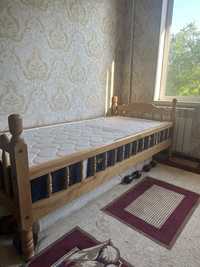 Кровать деревянная (чинар)