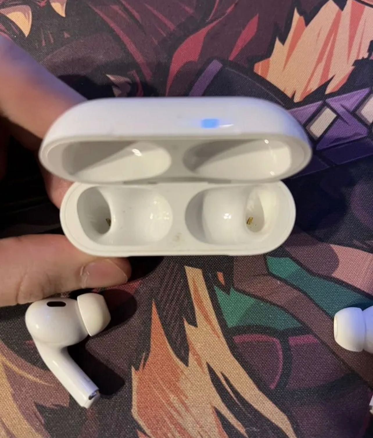AirPods Pro 2 поддержка без проводной зарядки