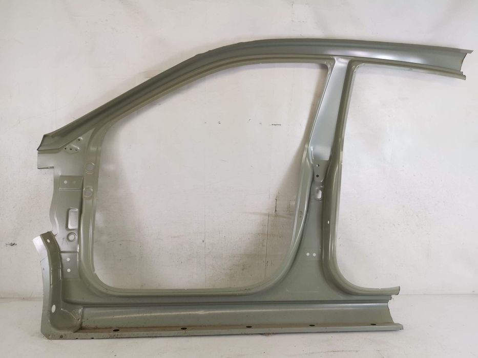 Хюндай и20 / Hyundai i20 [ - ] Оригинален праг/стълб отдясно отзад в д