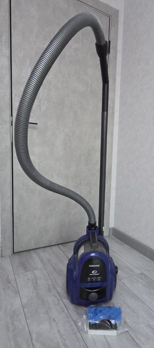 Пылесос Samsung + фильтра