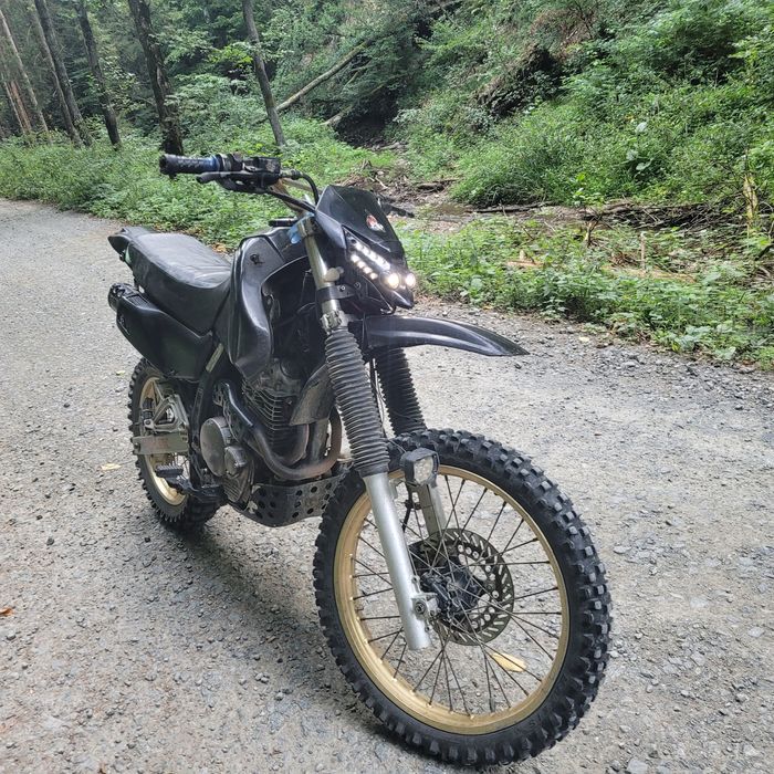 Vând honda nx 650 cc