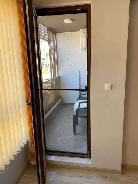 Продава се Двустаен апартамент в Бургас, Сарафово - 60 кв.м за 1134 €/кв.м - Снимка #9