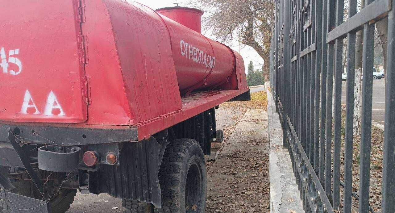 Продается бензавоз