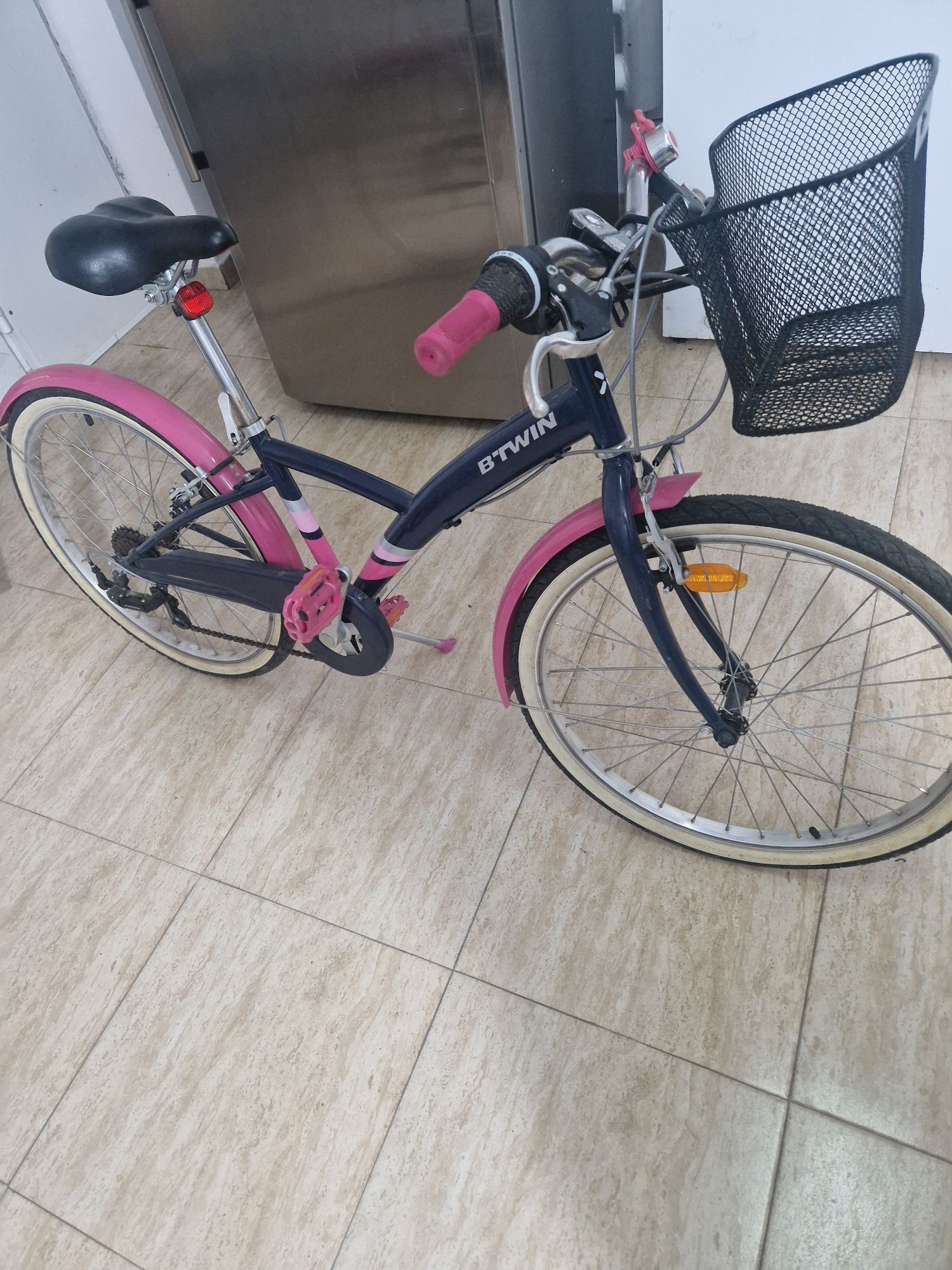 Vand bicicletă model B'Twin Original 500, 24inch.