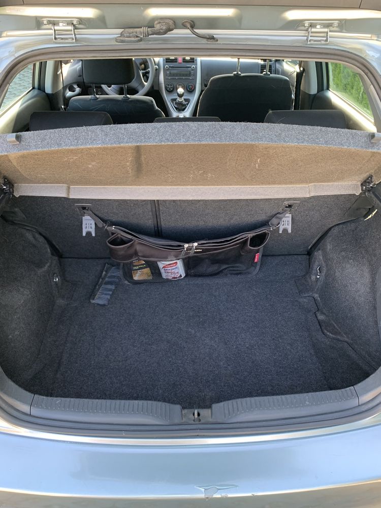 Toyota auris 1.4 D4D 90к.с 2010г.