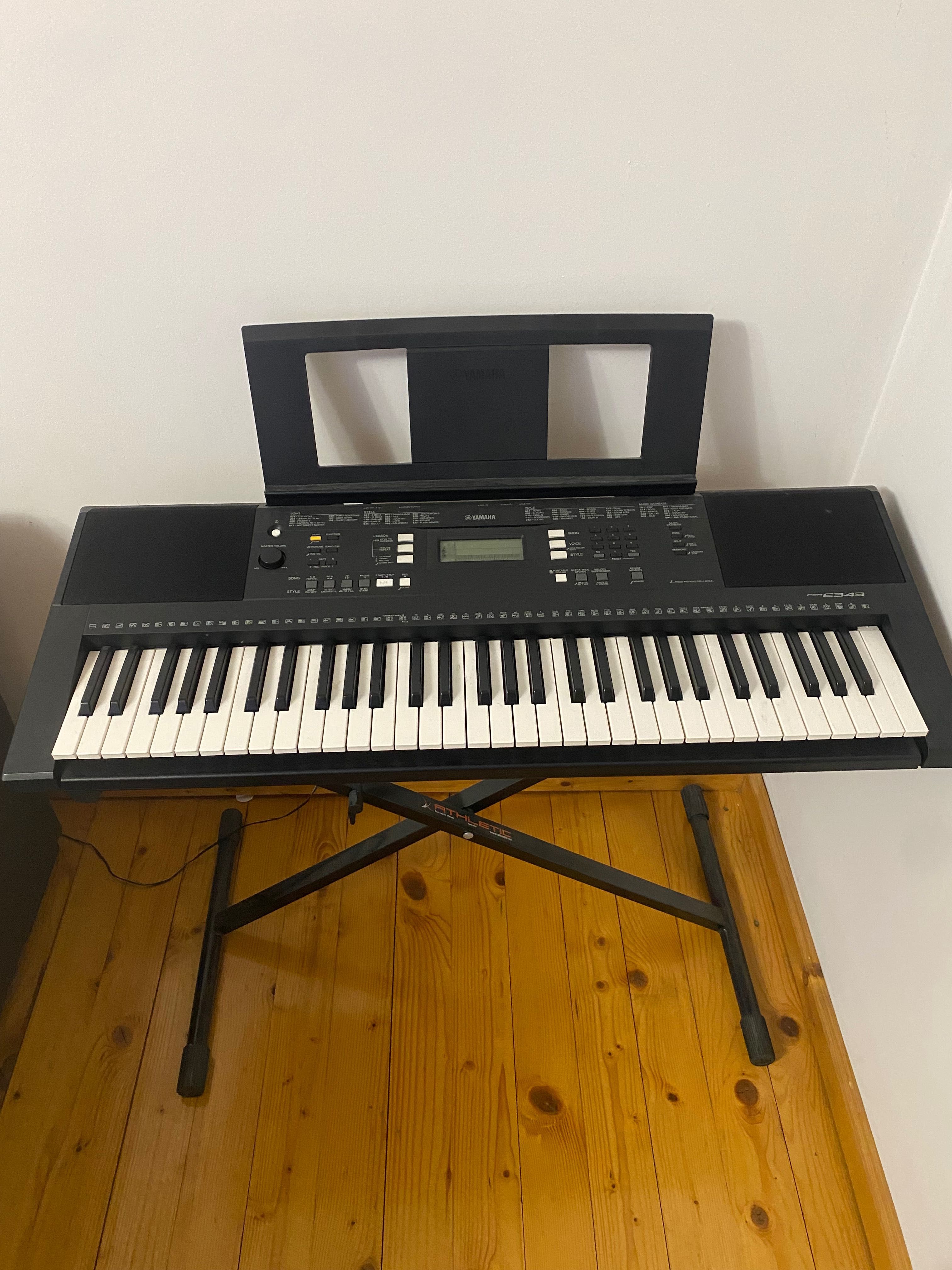 Yamaha PSR E343 Синтезатор-Ел.Пиано
