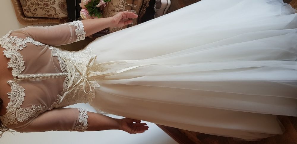 Rochie mireasa model Ivory