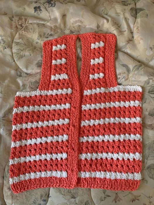 Veste croșetate și botoșei