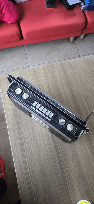 Radio casetofon Lehnert SCR-3030 pentru restaurare