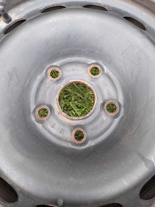 Железни джанти 16 цола ЕТ50 6 1/2 J16 142  с гуми Goodyear