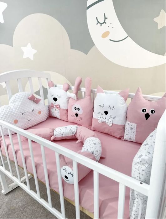 Комплект в кроватку (бортики и органайзер)