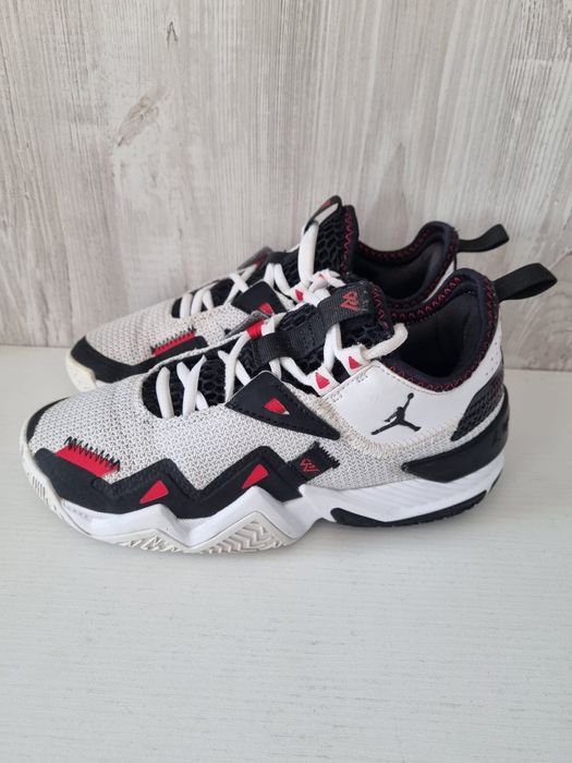 Adidasi Jordan WESTBROOK one take marimea 38