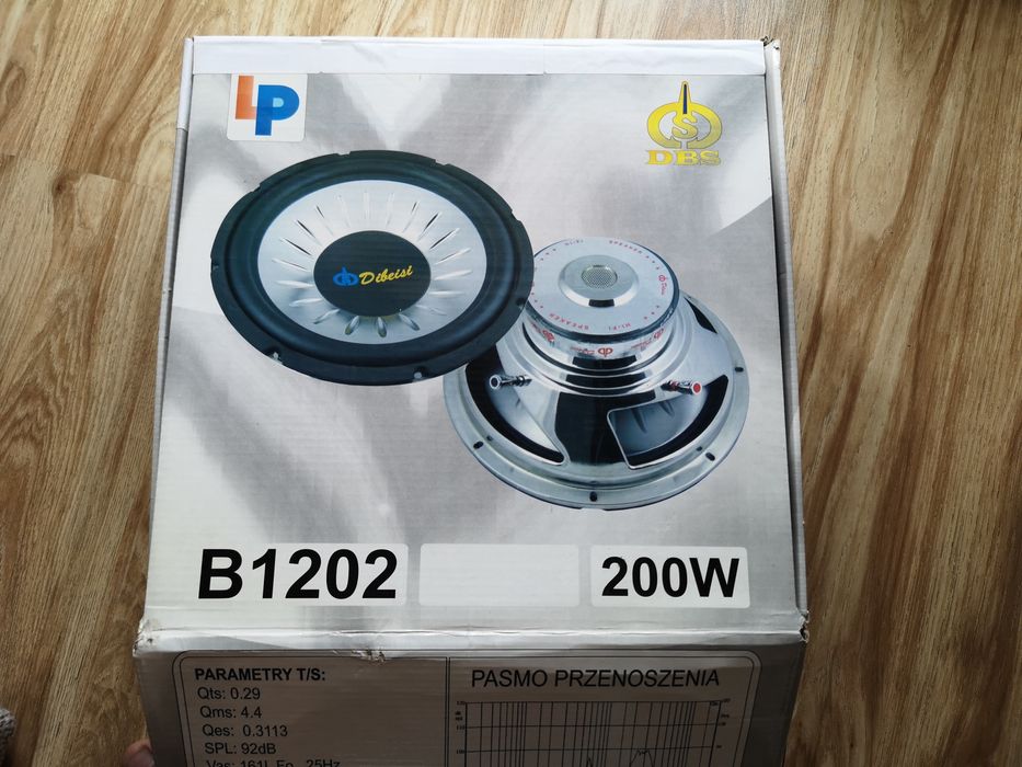 Vând/schimb difuzor dibeisi 200W
