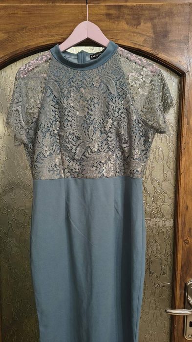 Официални рокли размер Л