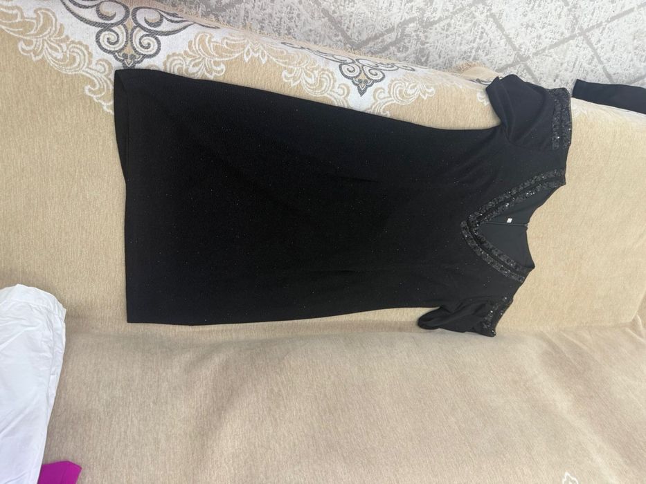 Продам вечерние платья