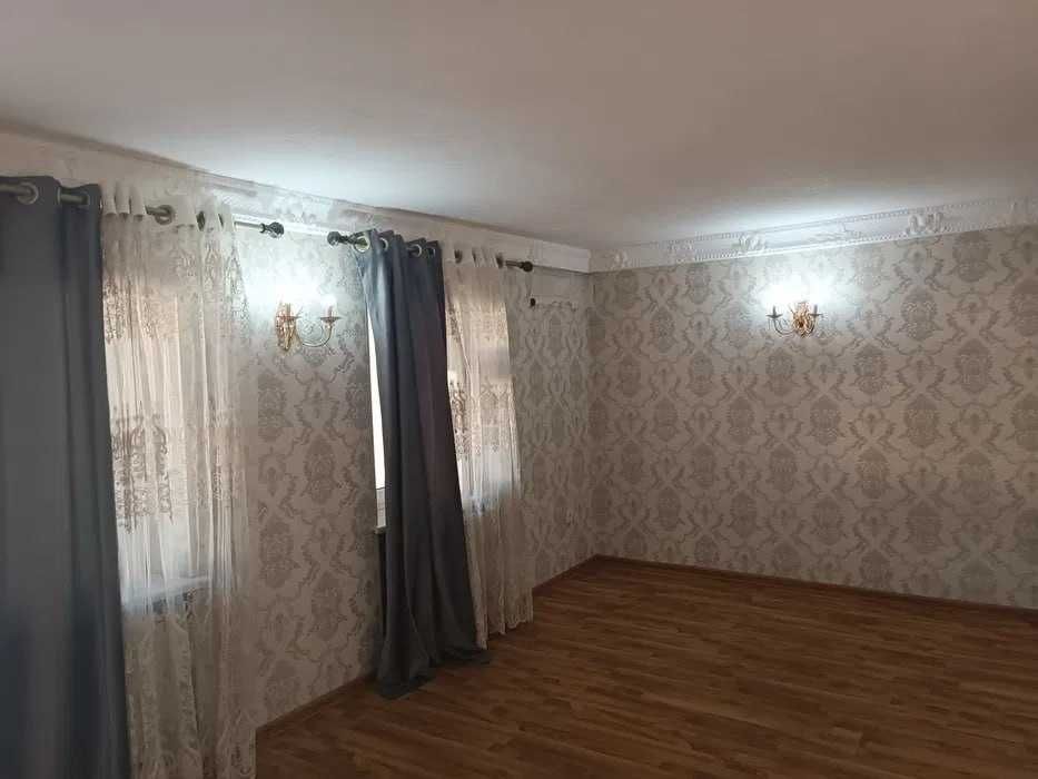 Срочно продается дом в парвозе 2.5 км от уч кахрамон 6 сотки 126000$