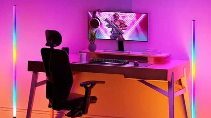 Lampadar rgb cu telecomanda superb