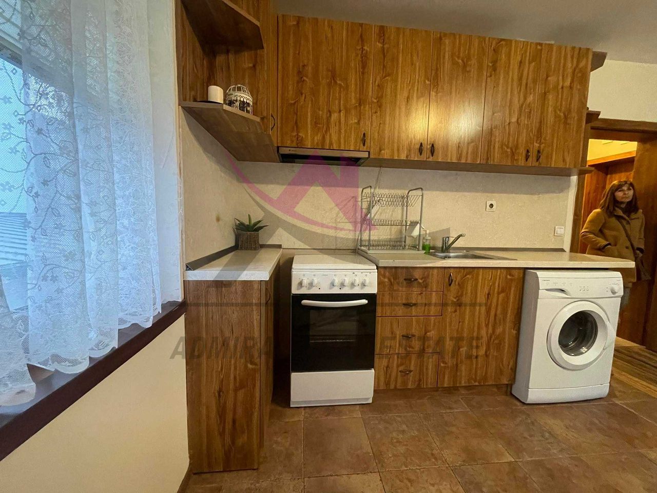 Дава се под наем Двустаен апартамент в Варна, Общината - 50 кв.м за 400 € - Снимка #1