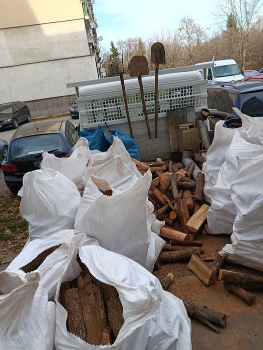 Професионално преместване на офиси, апартаменти и обзавеждане !