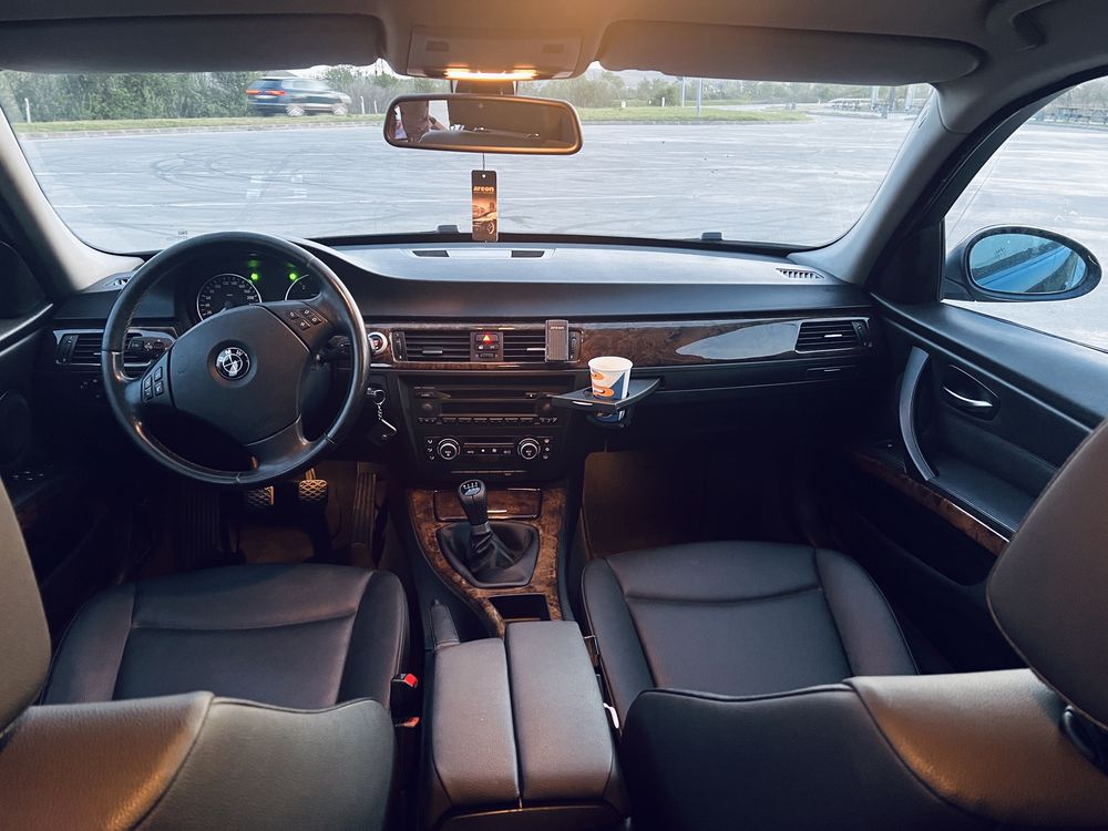 Vand/Schimb BMW e91 318d 122 cp