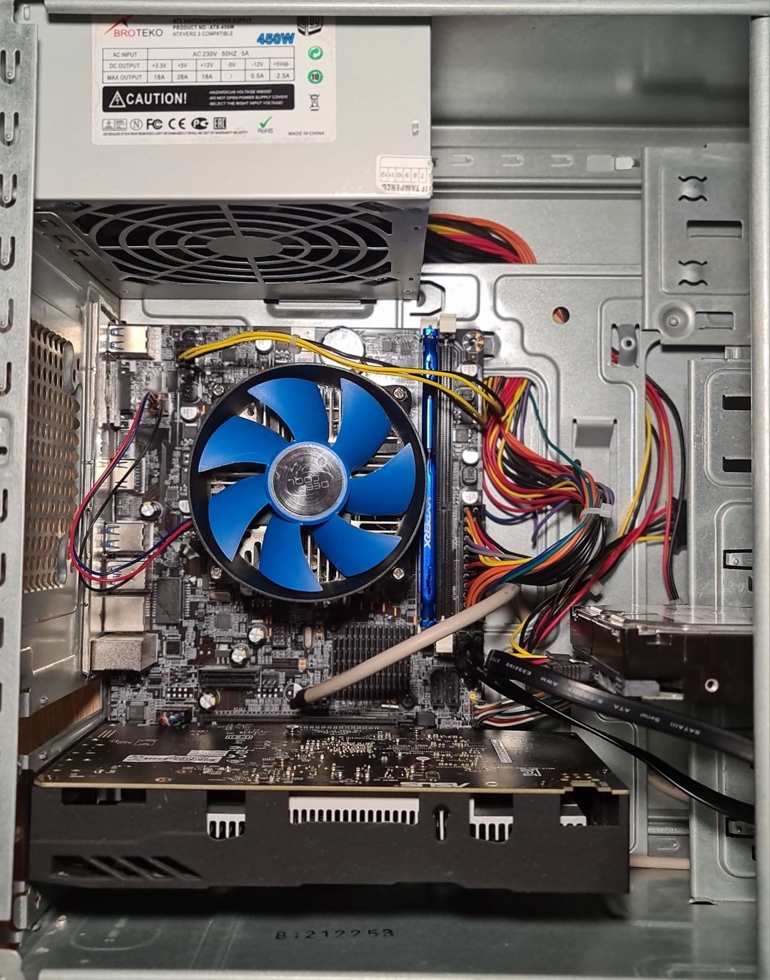 СРОЧНО! Готовый компьютер i5-3570/B75/8GB DDR3/GTX 1050 Ti 4GB/240 SSD
