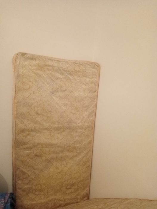 Матрас ортопедический срочно продам