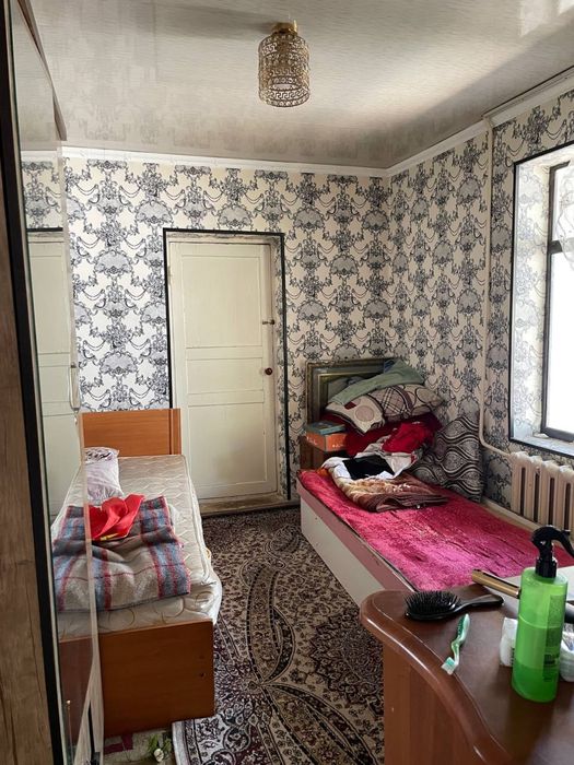 Yashnobodda 4 xonali tayyor hovli sotiladi 2.5 sotix