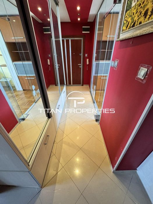 Тристаен апартамент с АКТ 16 в ж.к Братя Миладинови