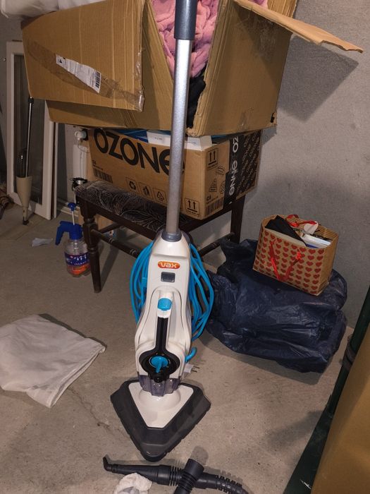 Парочистачка Vax с много приставки