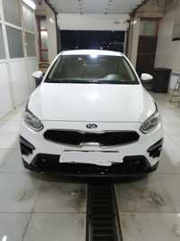 Продается автомобиль KIA CERATO 2018 года выпуска.