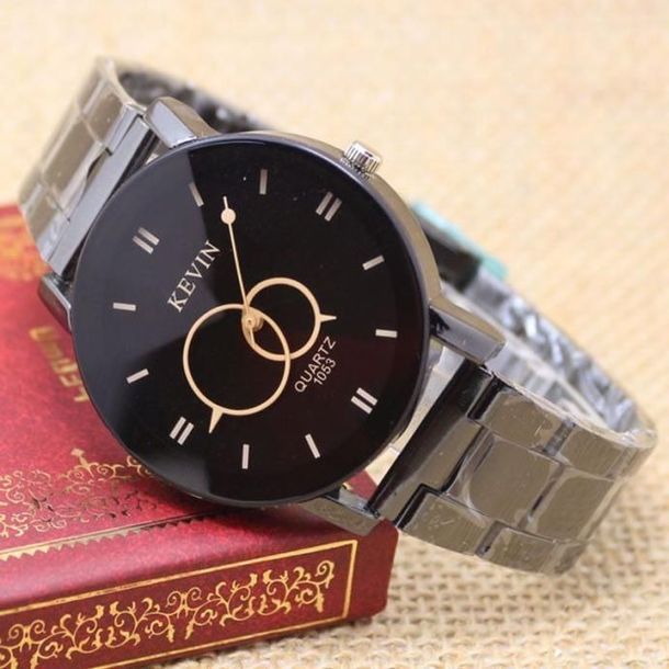 Луксозен елегантен часовник