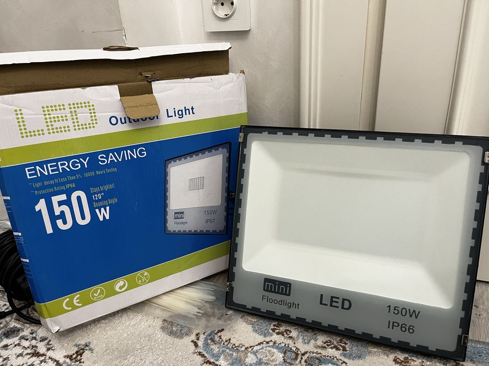 Прожектор LED 150 w