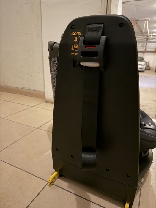 Столче за кола Maxi Cosi AxissFix