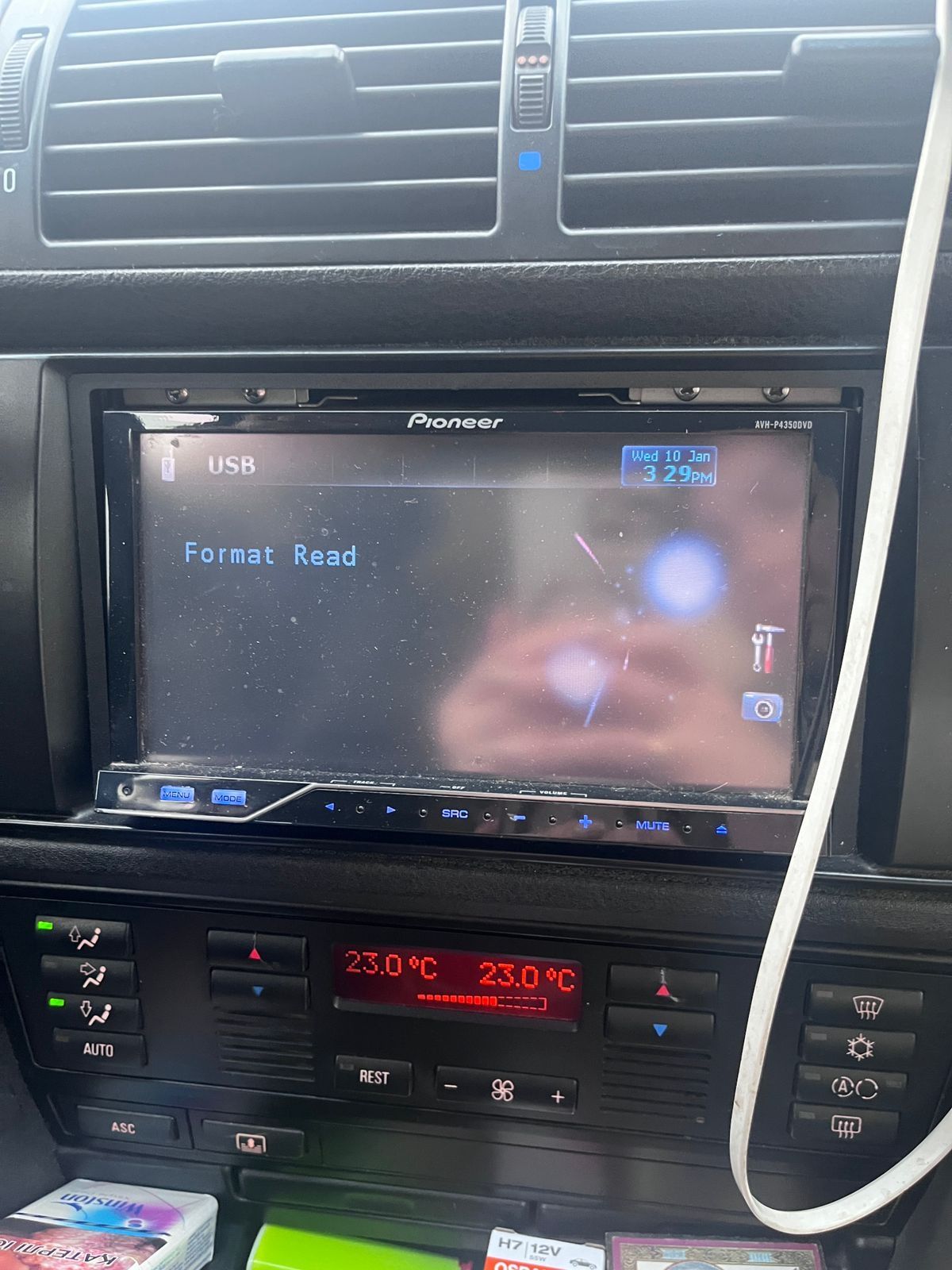 Магнитола Pioneer AVH-P4350DVD