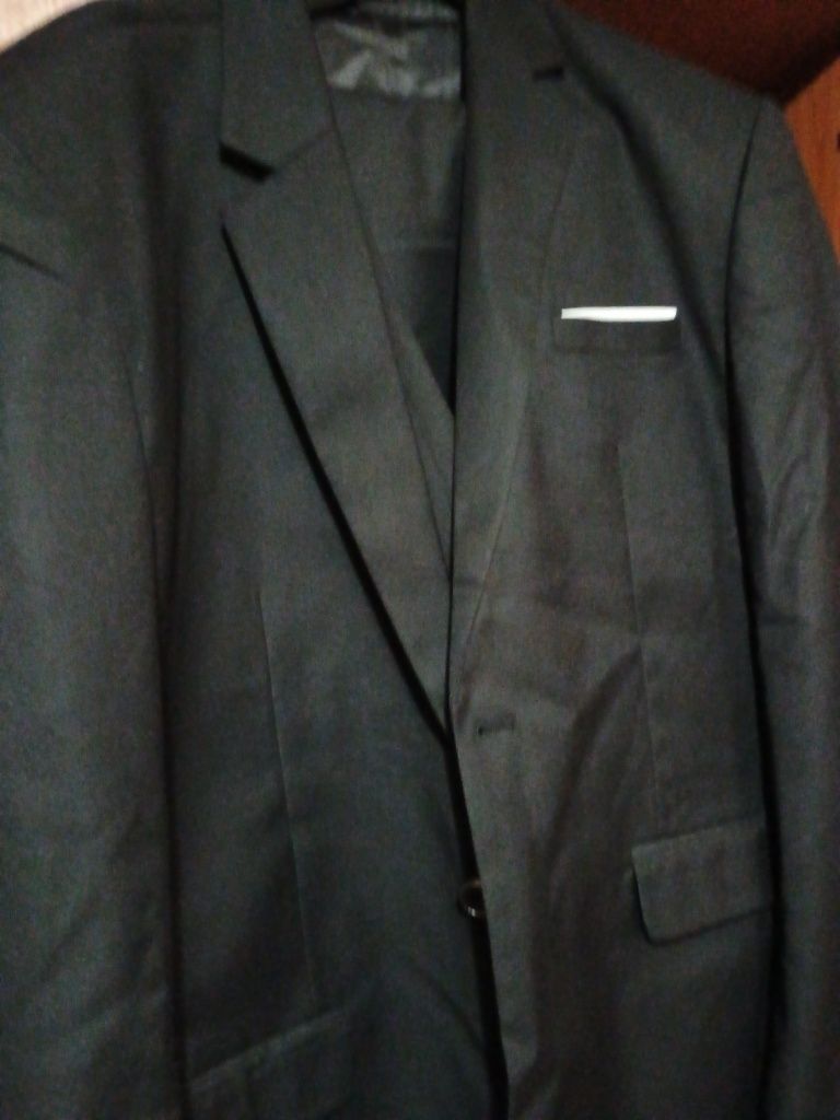 Costum bărbat negru din 3 piese ,umeri 54, talie 108, mânecă 69