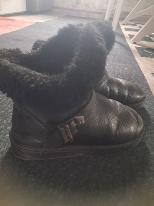 Отдам за... 33 размер