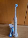 Periuta Electrica Oral B PRO500  + 1 capat gratuit