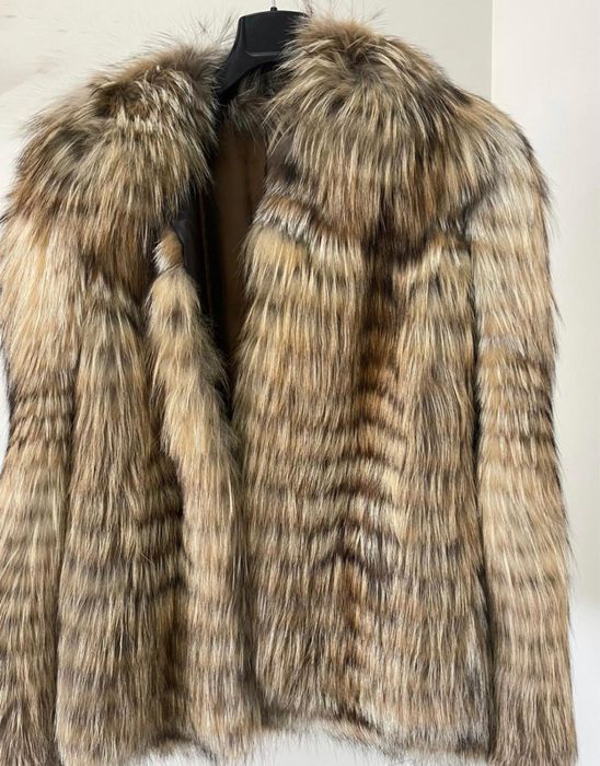 Haină de blană naturală